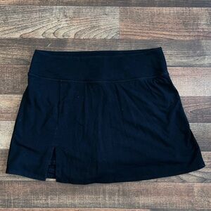 Old Navy Black Skort